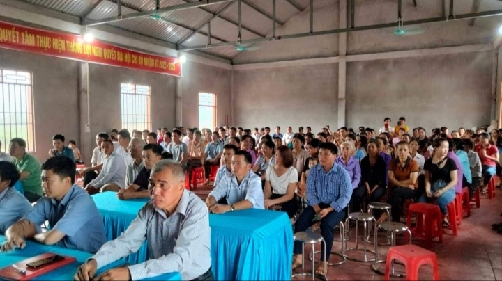 Tuyên truyền bảo vệ tài nguyên đất